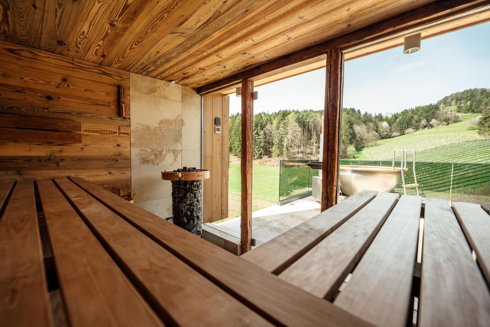 Chalet "Troadkostn" Mit Finnischer Panoramasauna & Edelstahl Hot Tub Eibiswald Exteriér fotografie